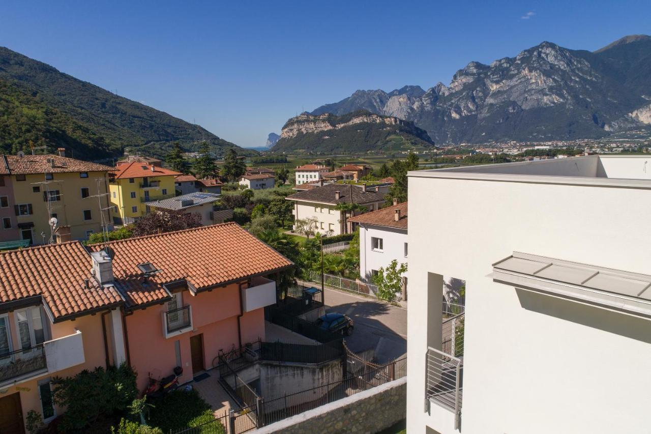 Ferienwohnung Residenza Cinisca Arco Exterior foto